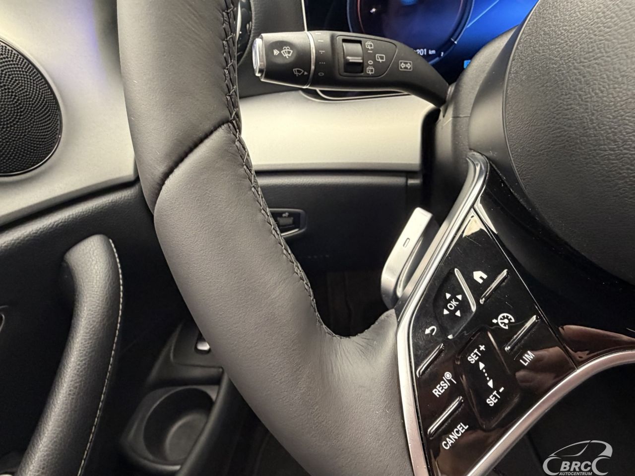 Mercedes-Benz E220 | 31