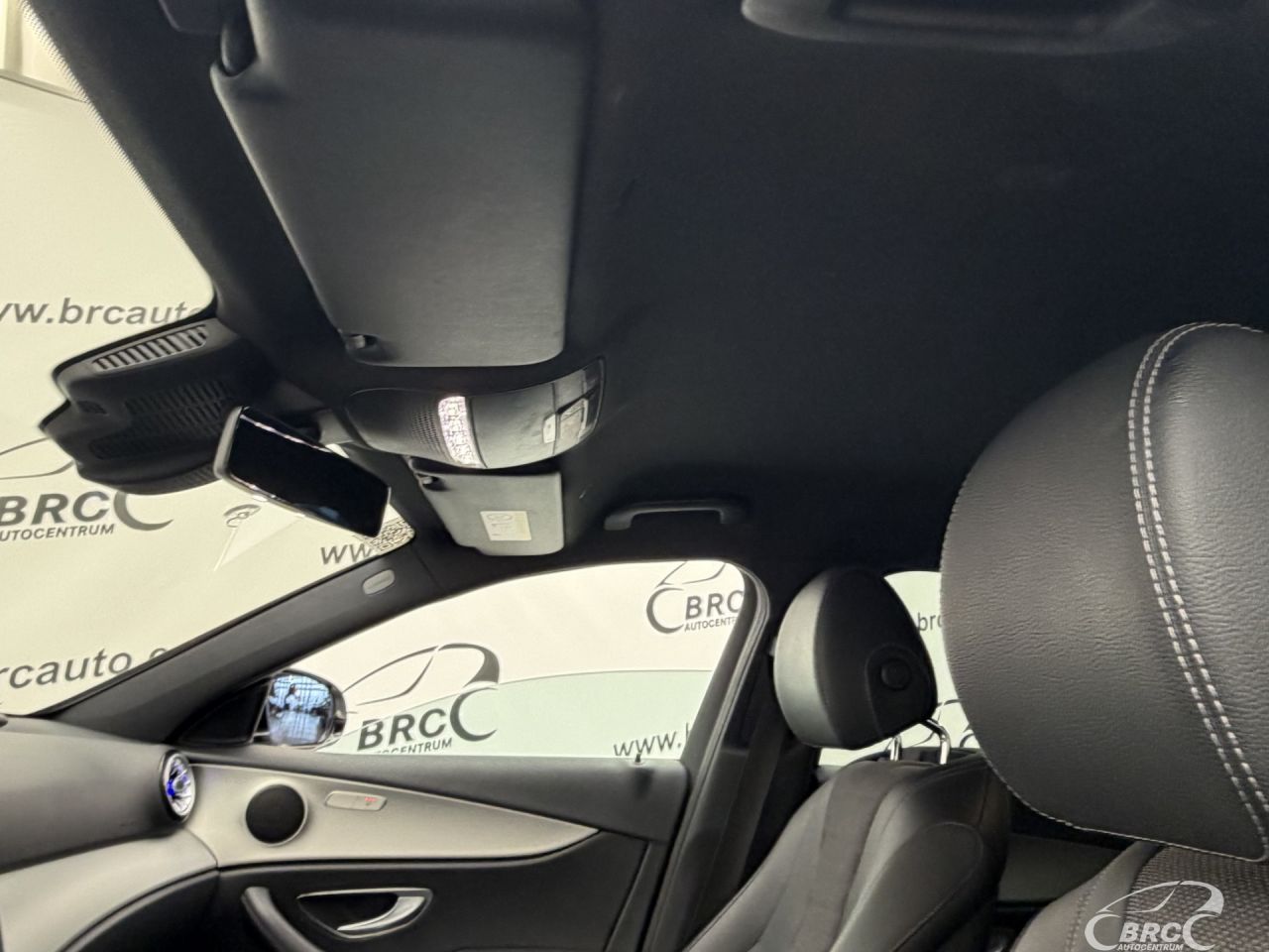 Mercedes-Benz E220 | 24