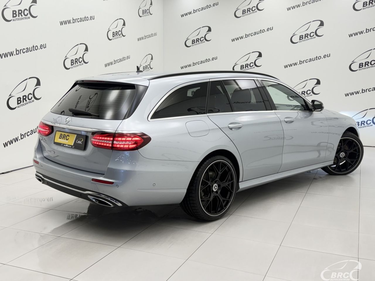 Mercedes-Benz E220 | 1