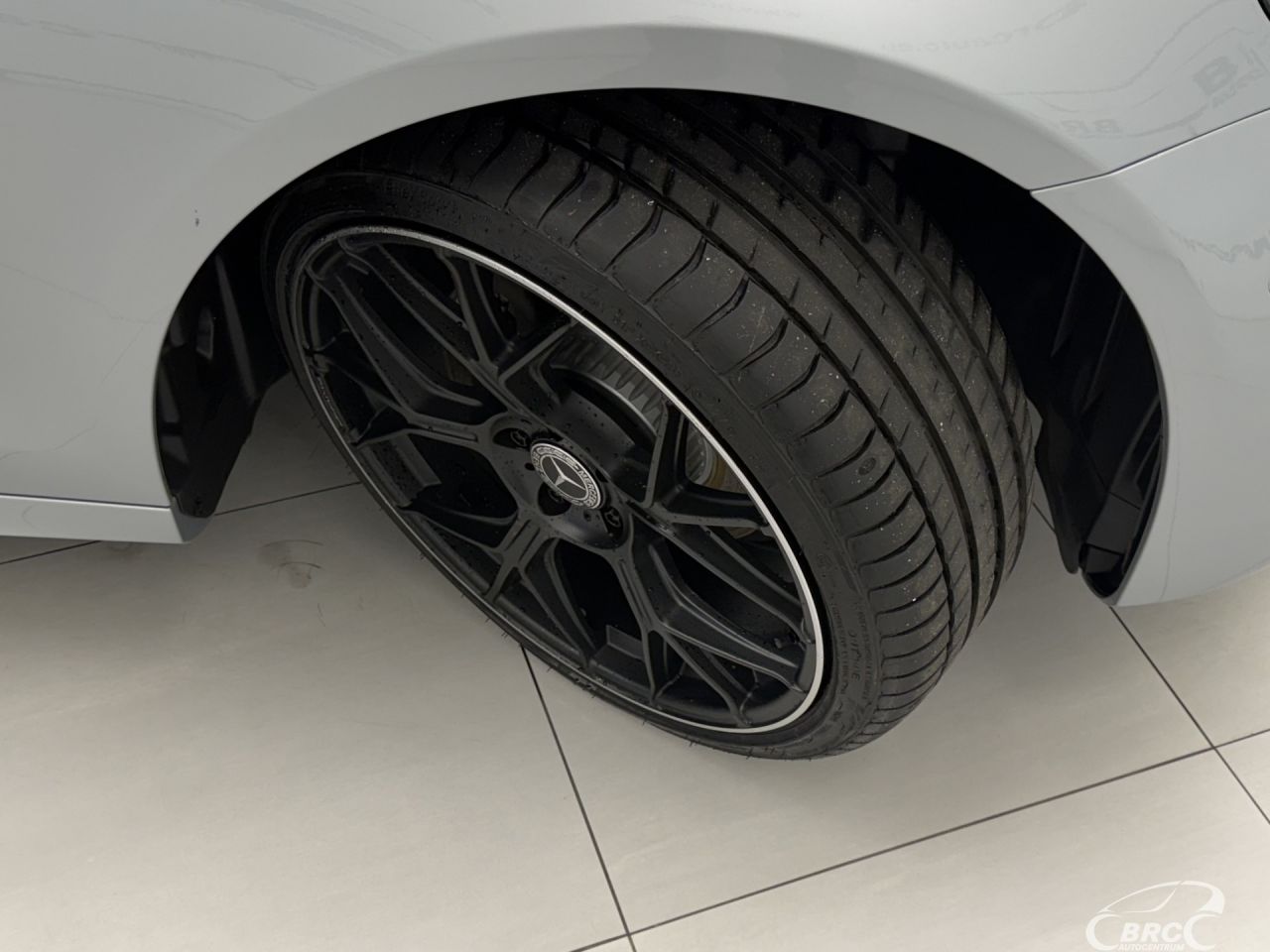 Mercedes-Benz E220 | 44