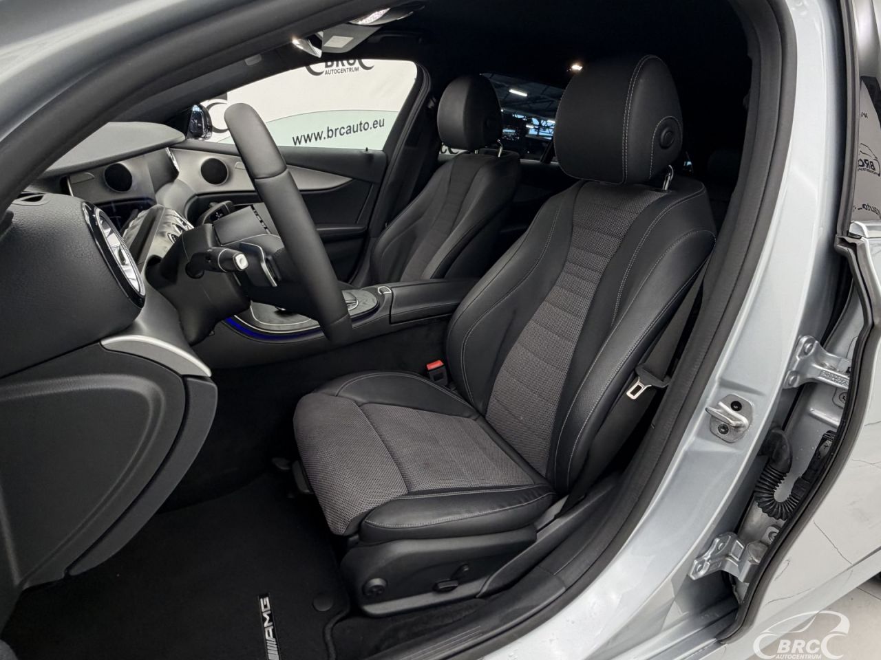 Mercedes-Benz E220 | 22