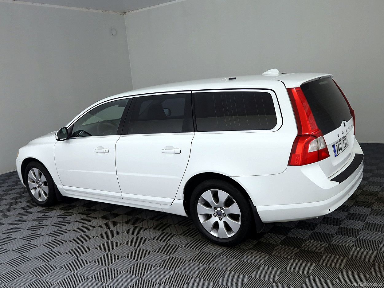 Volvo V70 | 3