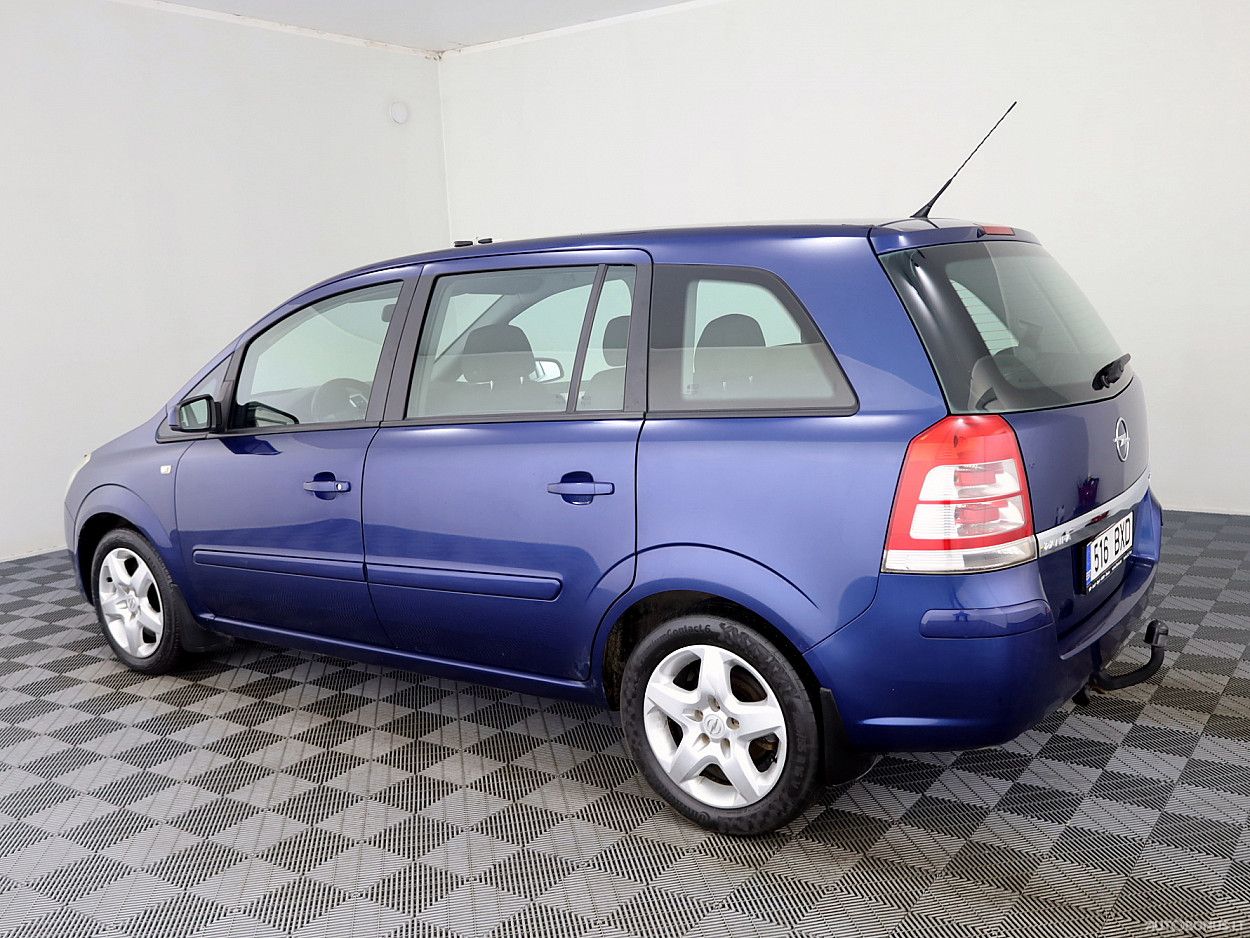 Opel Zafira | 3