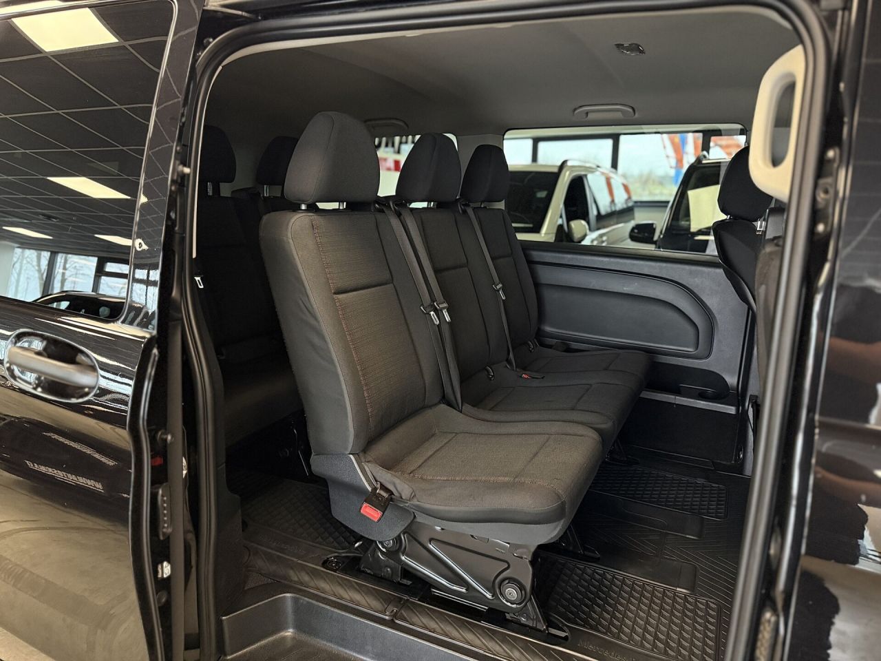 Mercedes-Benz Vito | 14