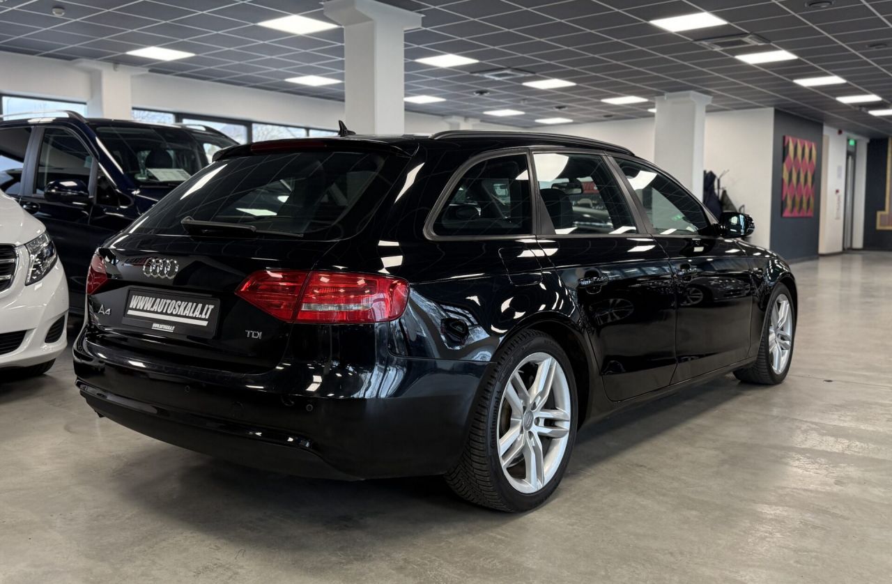 Audi A4 | 12