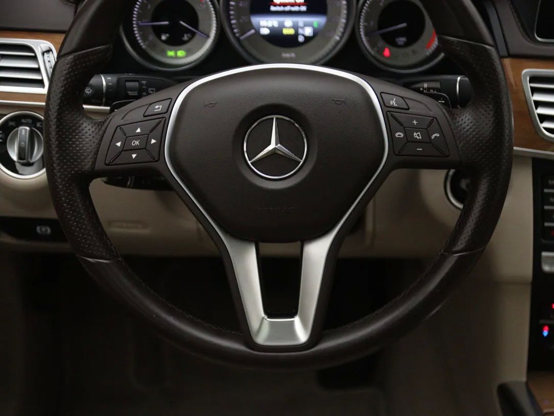 Mercedes-Benz E350 | 17