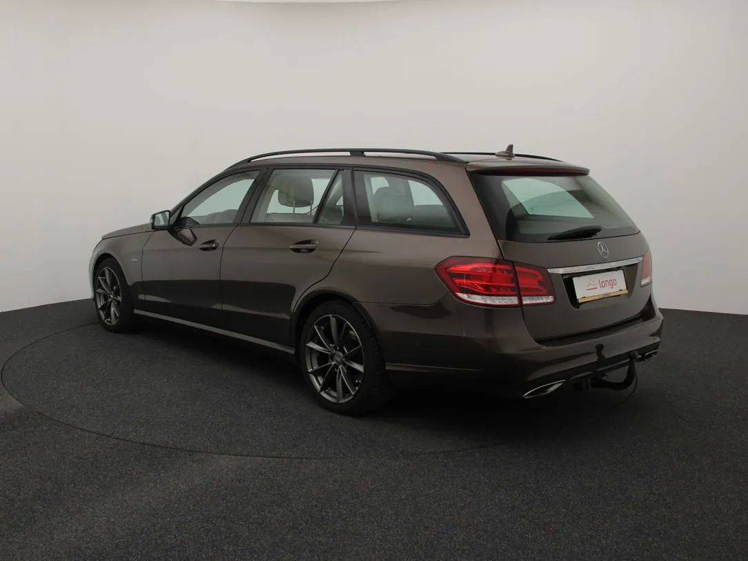 Mercedes-Benz E350 | 6