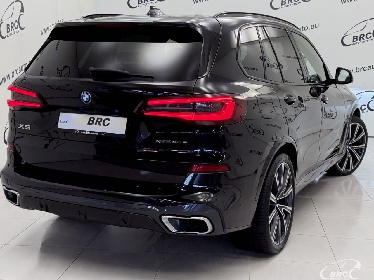 BMW X5 | 60
