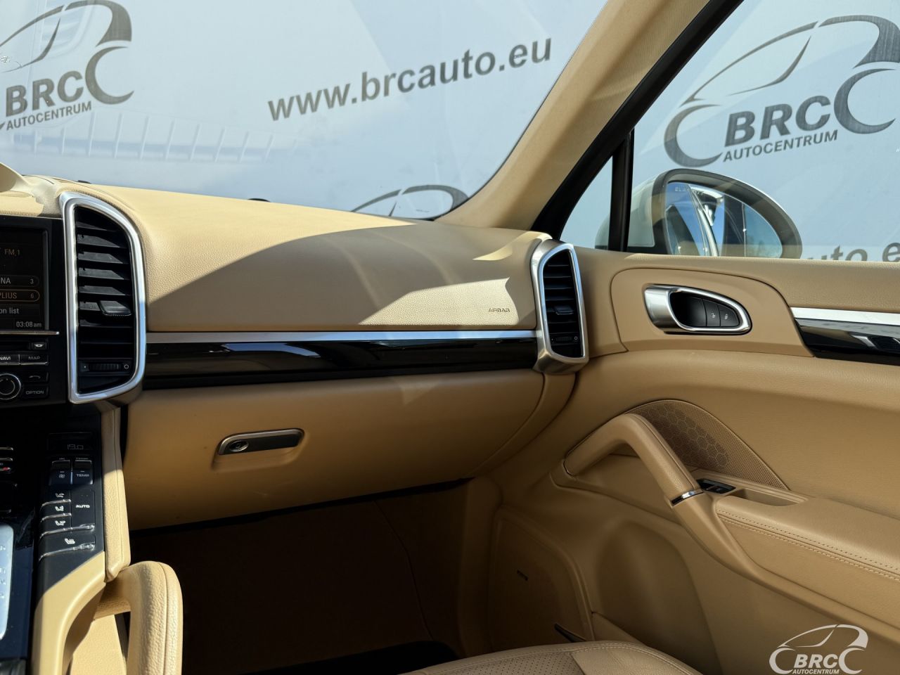 Porsche Cayenne | 29