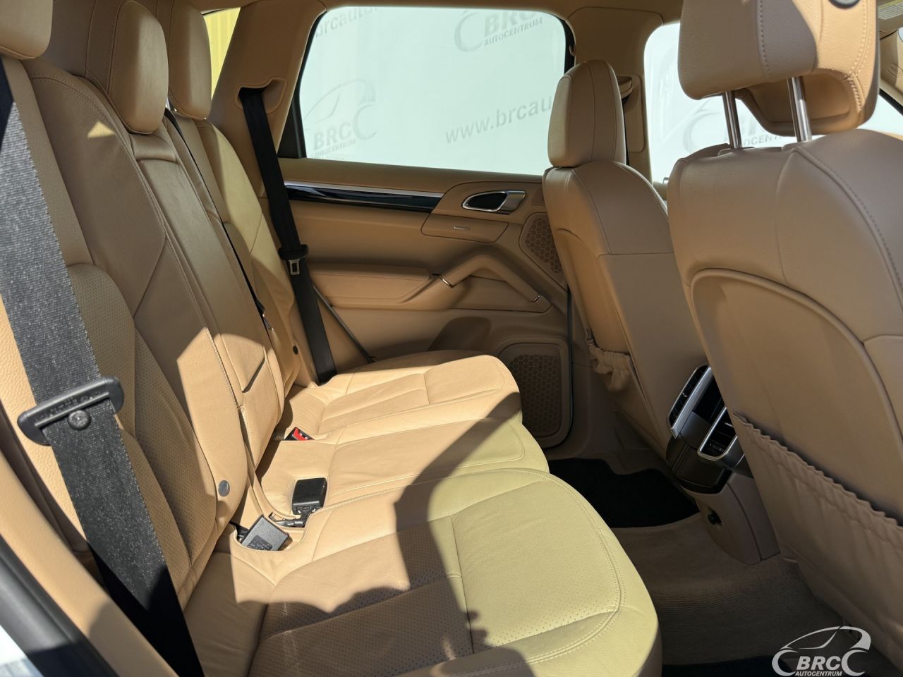 Porsche Cayenne | 10