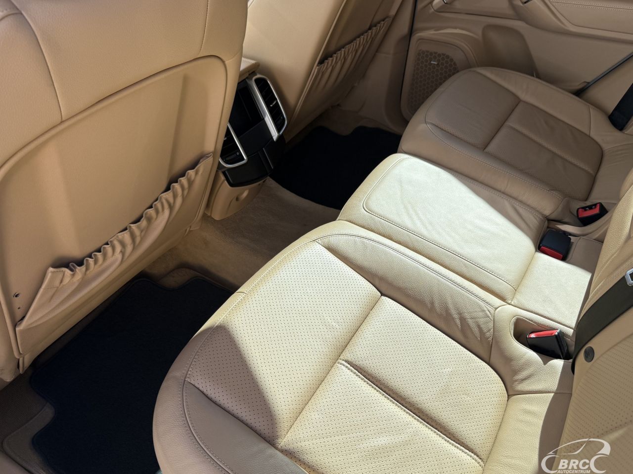 Porsche Cayenne | 16