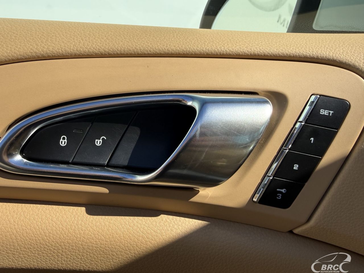 Porsche Cayenne | 23