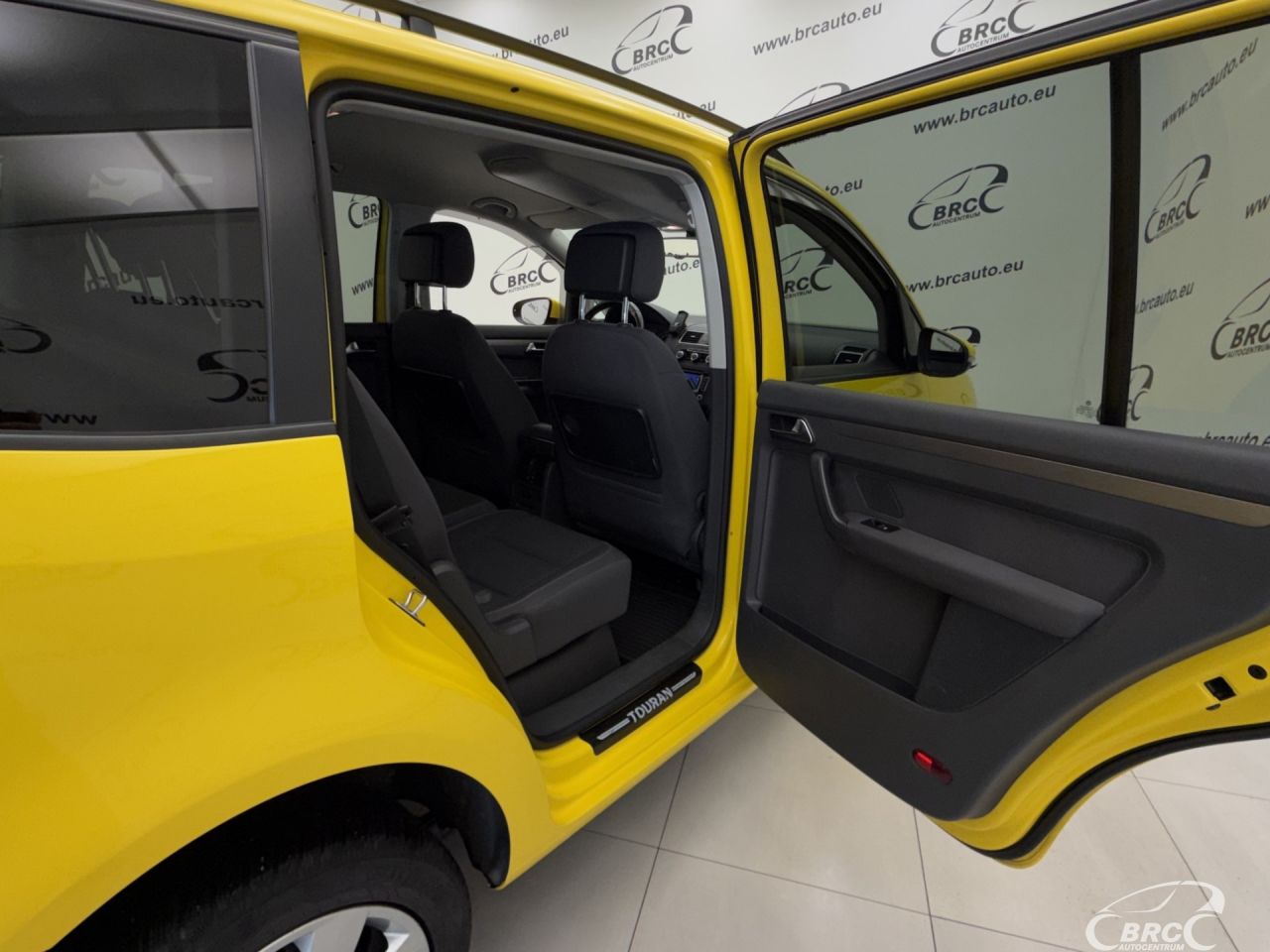 Volkswagen Touran | 11