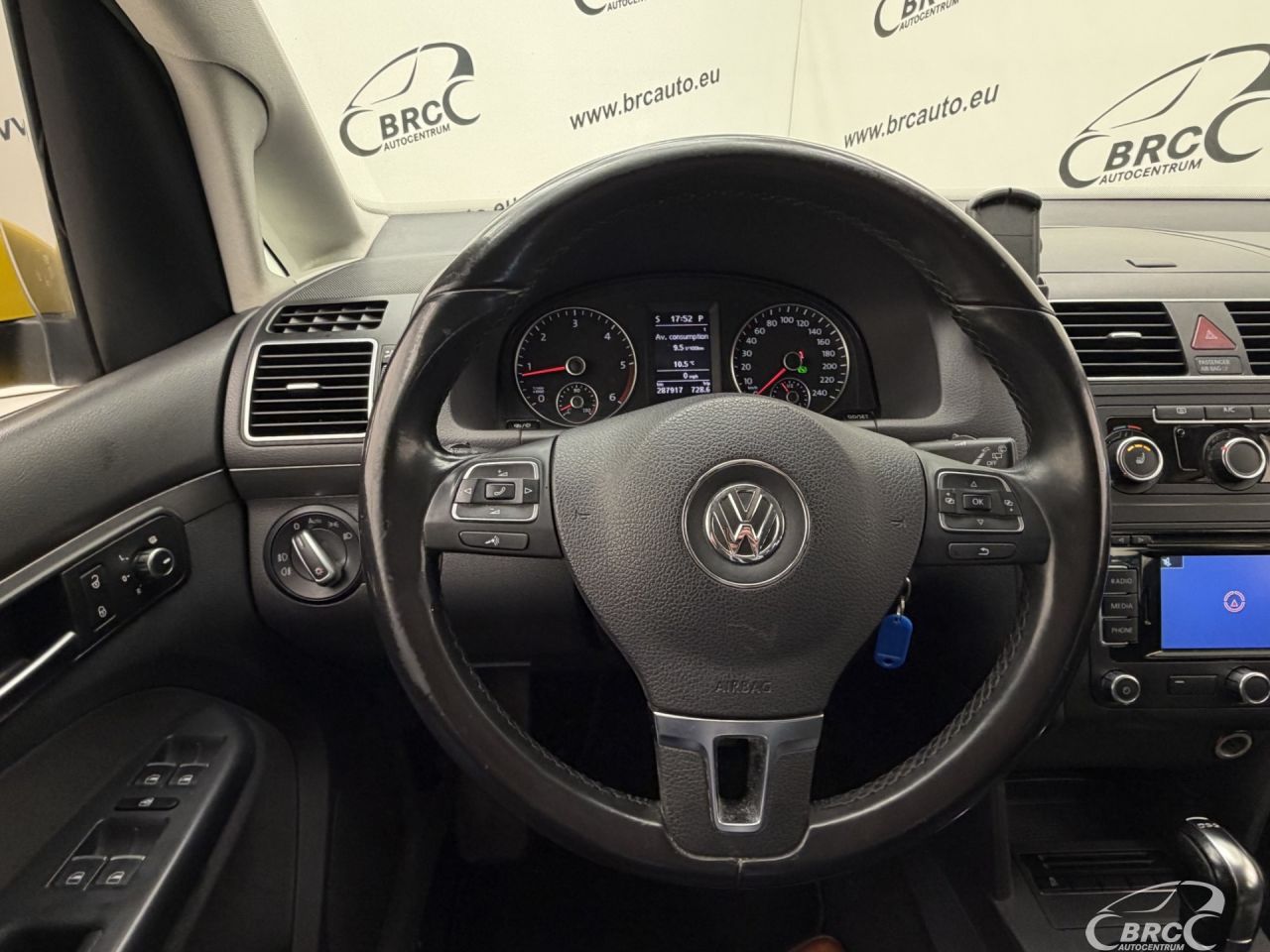 Volkswagen Touran | 27