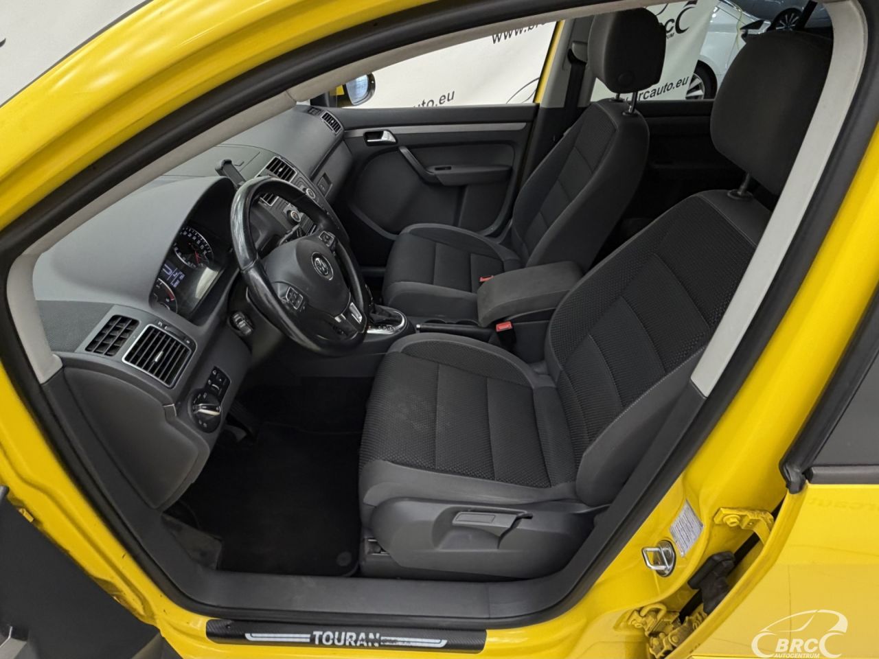 Volkswagen Touran | 19