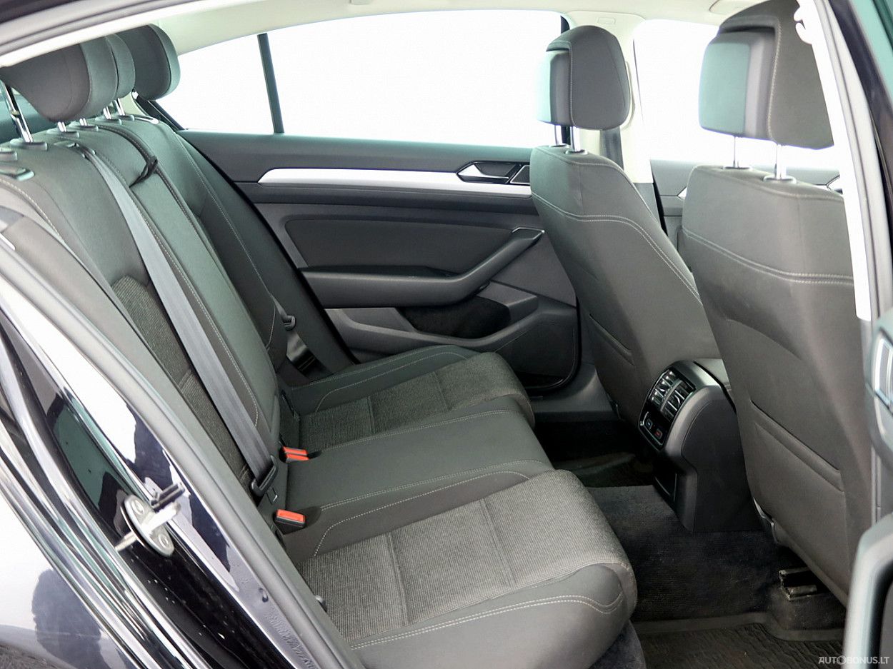 Volkswagen Passat | 6