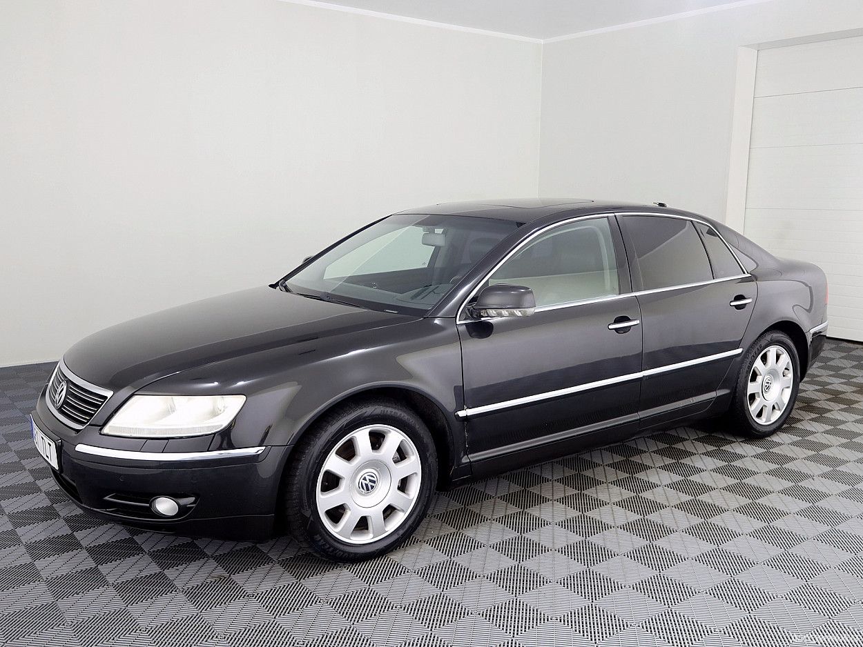 Volkswagen Phaeton | 1