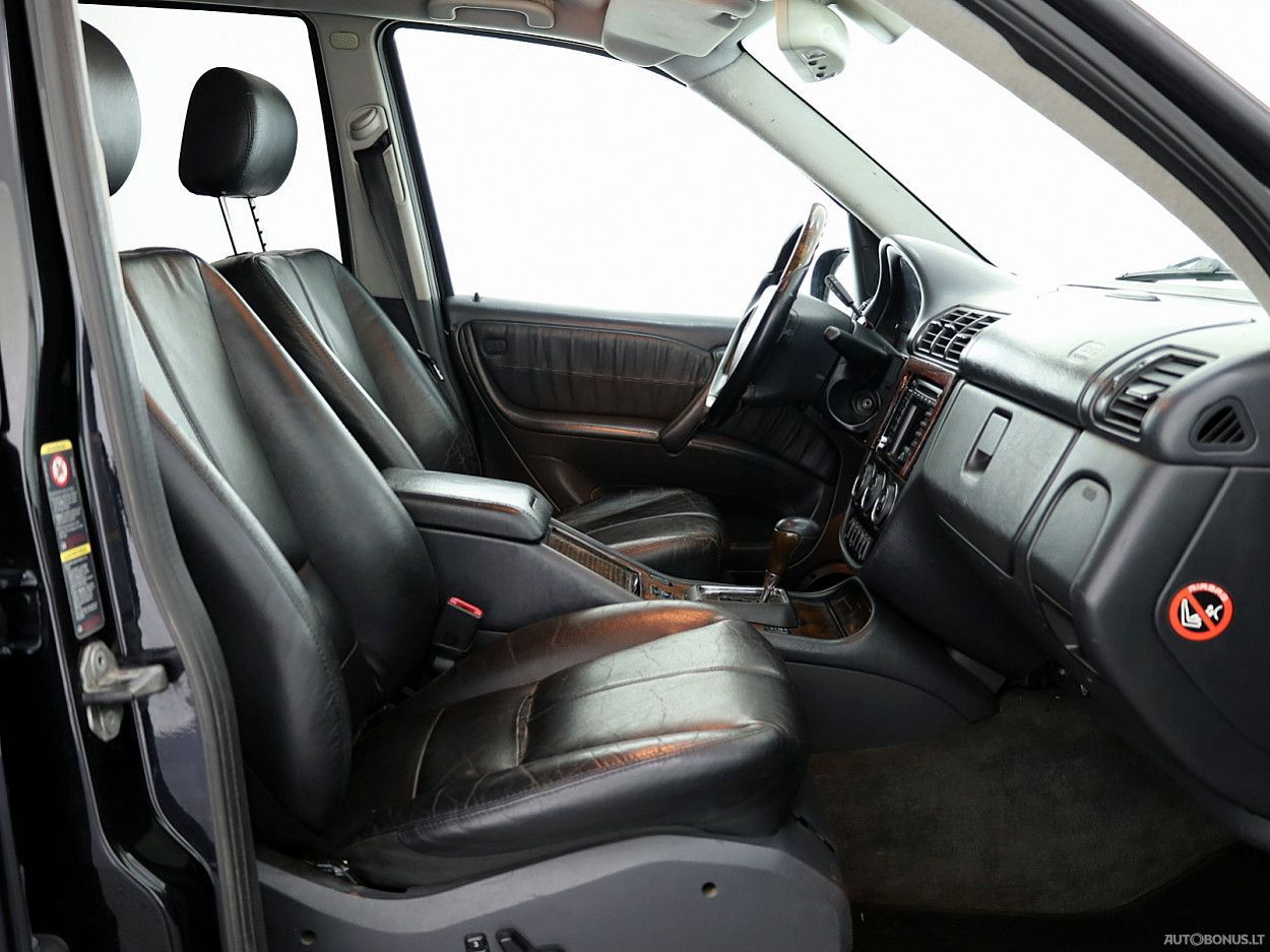 Mercedes-Benz ML55 AMG | 5