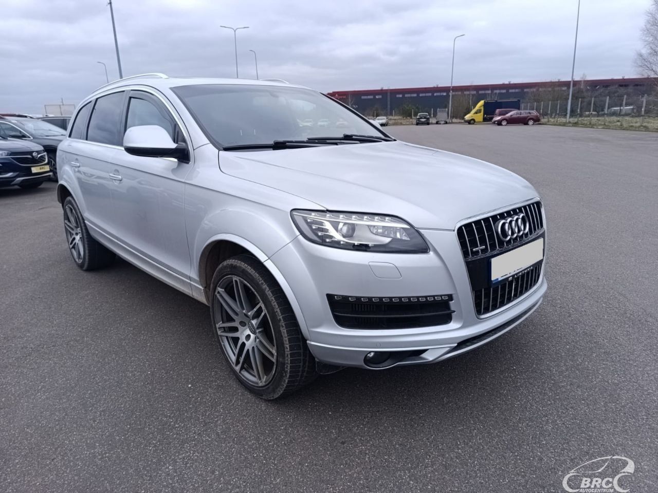 Audi Q7 | 6