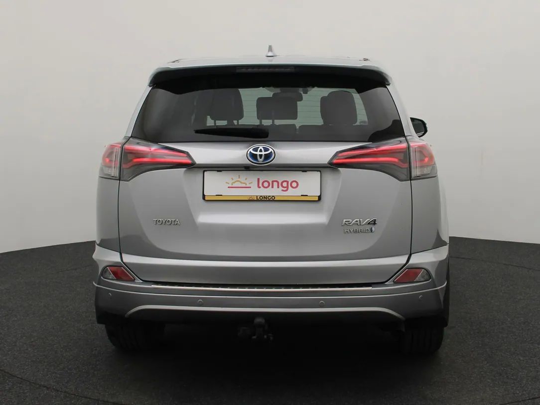 Toyota RAV4 | 4