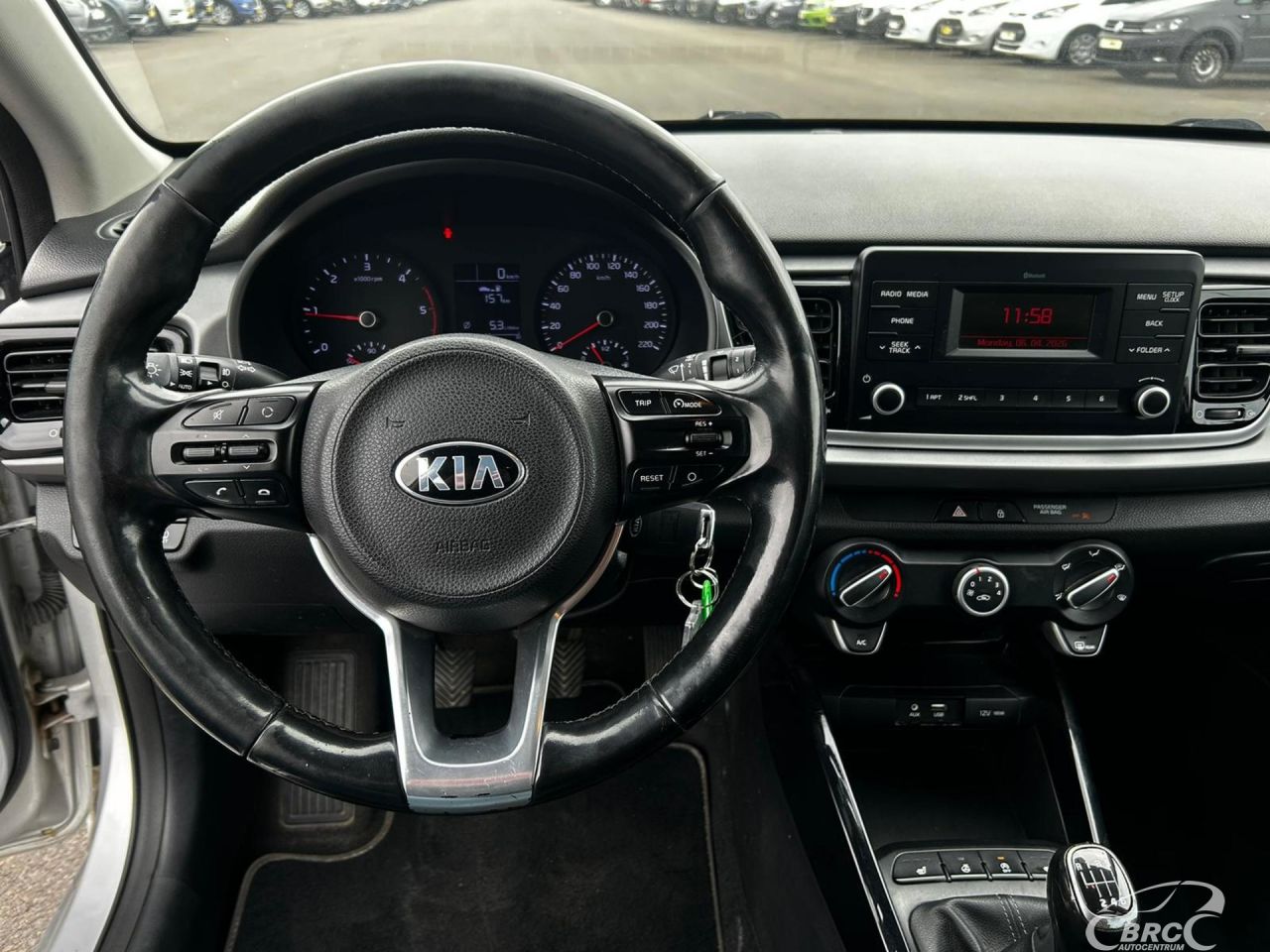 Kia Rio | 8