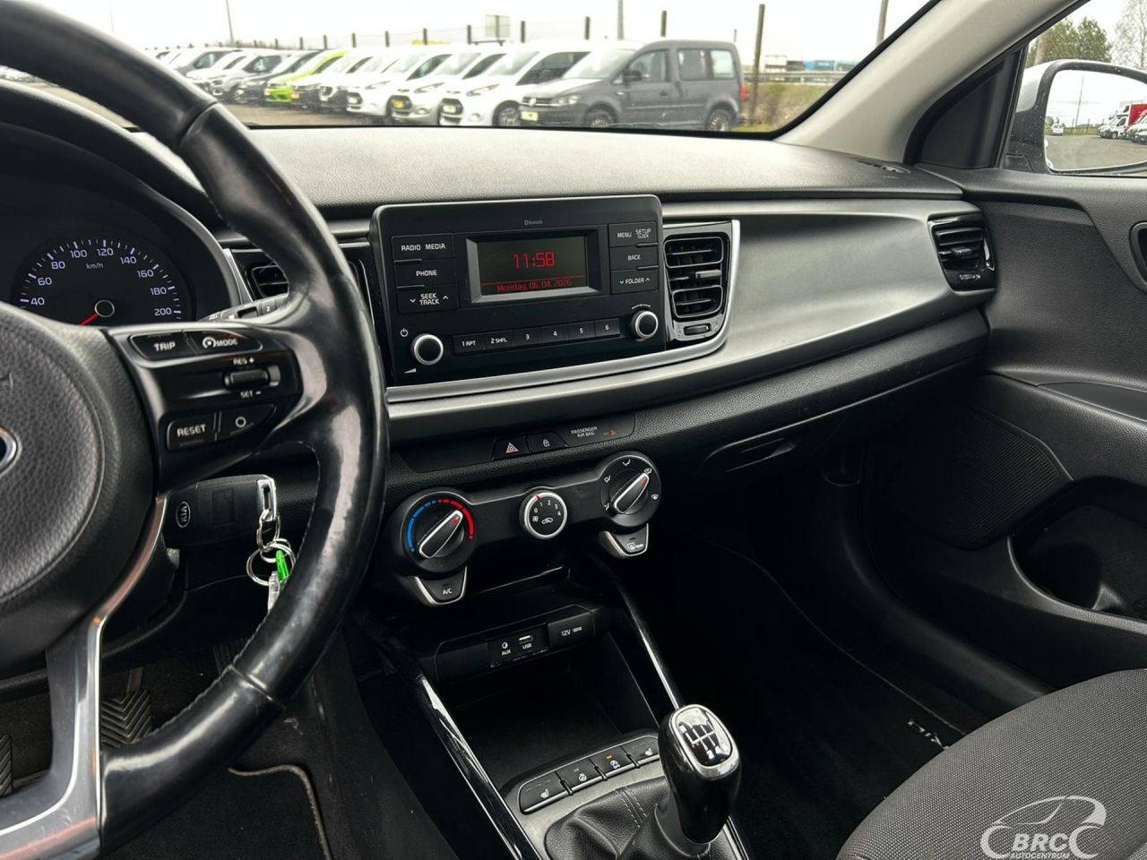 Kia Rio | 10