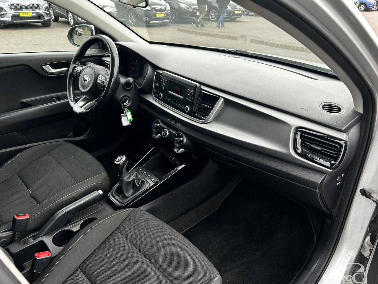 Kia Rio | 5