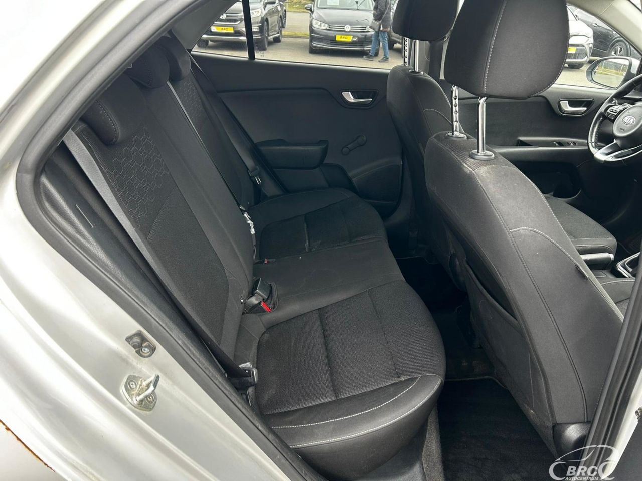 Kia Rio | 7