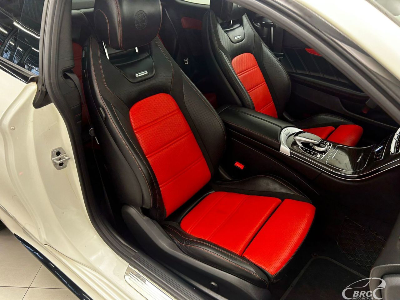 Mercedes-Benz C63 AMG | 6