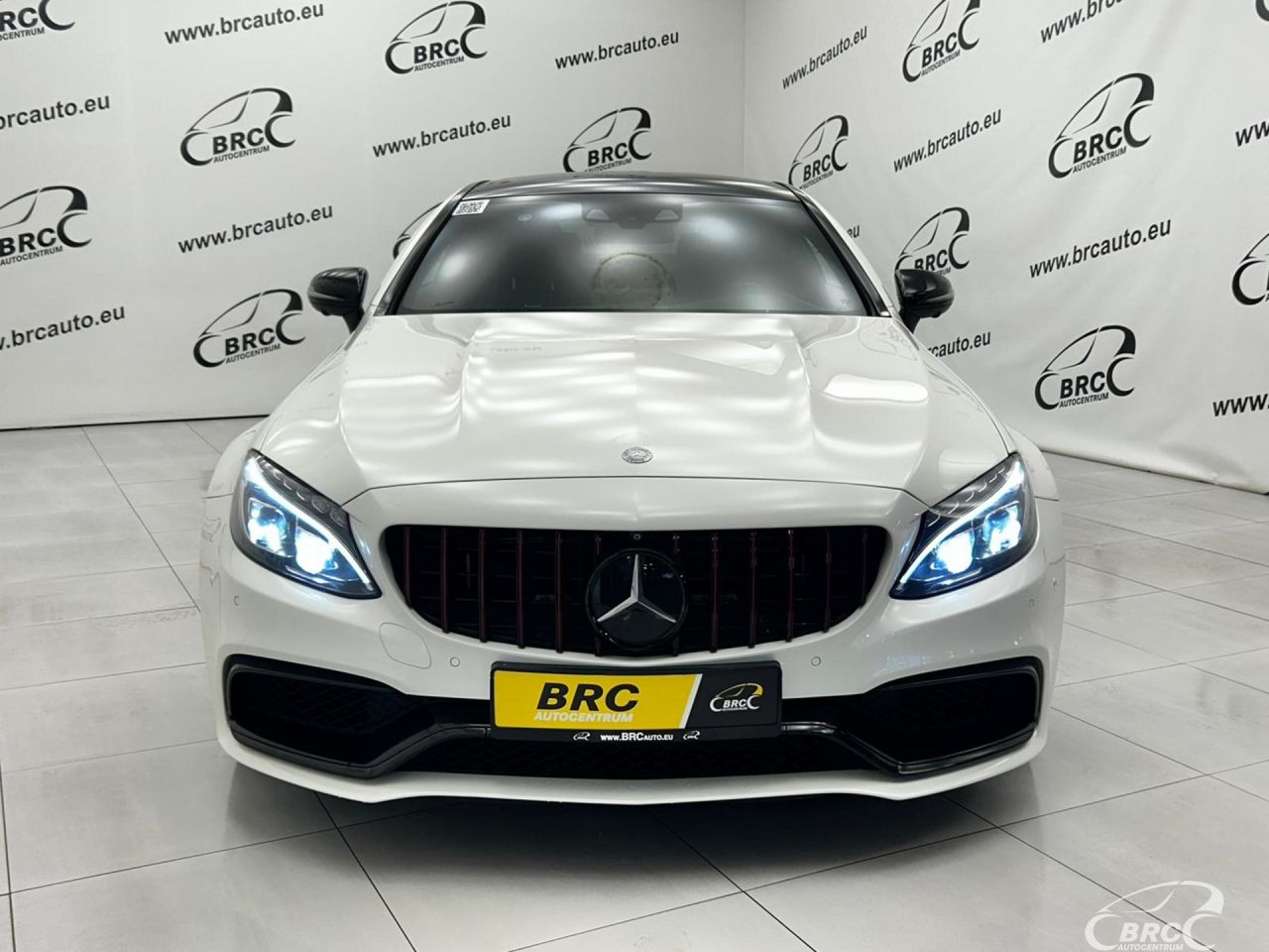 Mercedes-Benz C63 AMG | 27