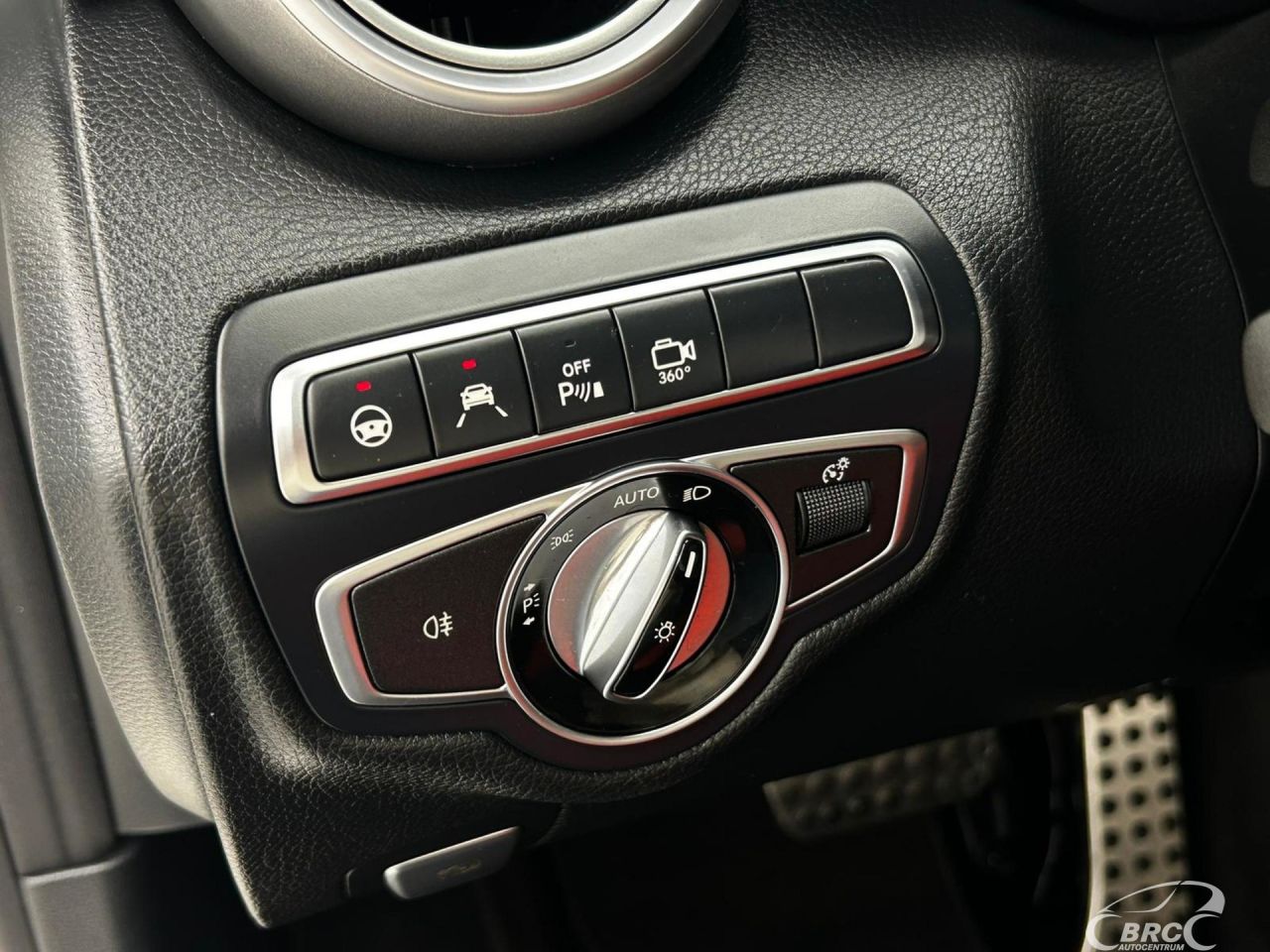 Mercedes-Benz C63 AMG | 13