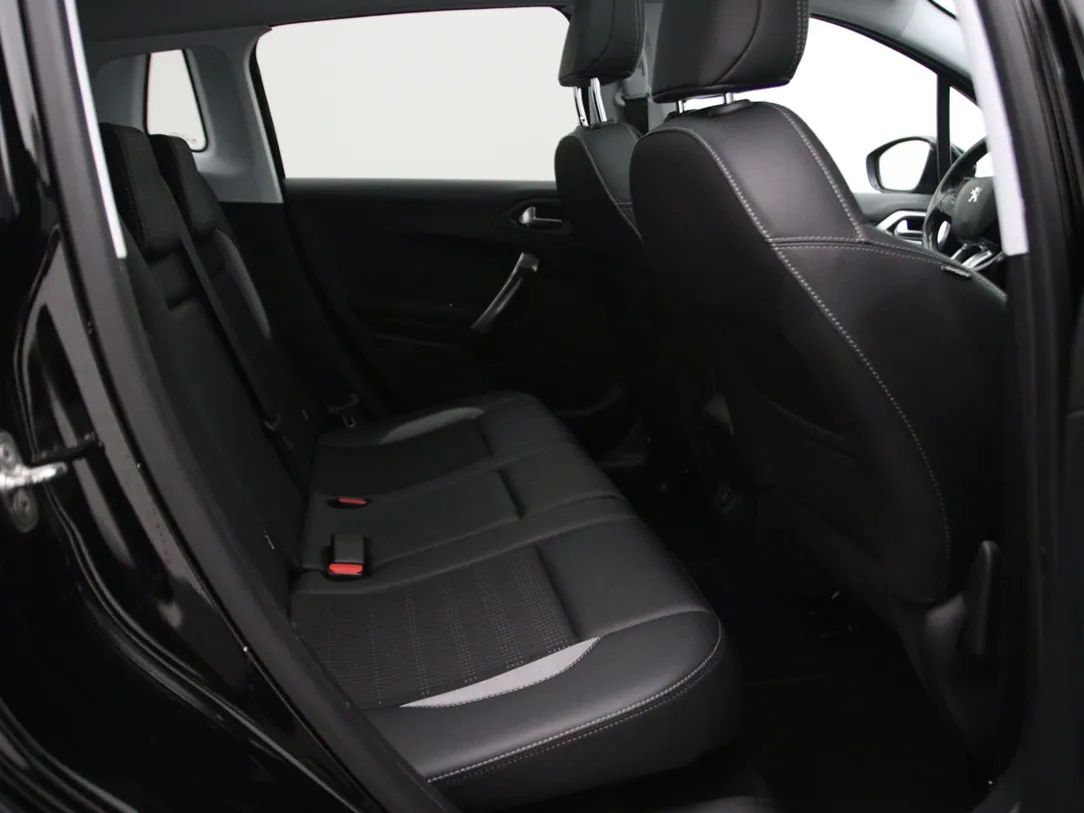 Peugeot 2008 | 13