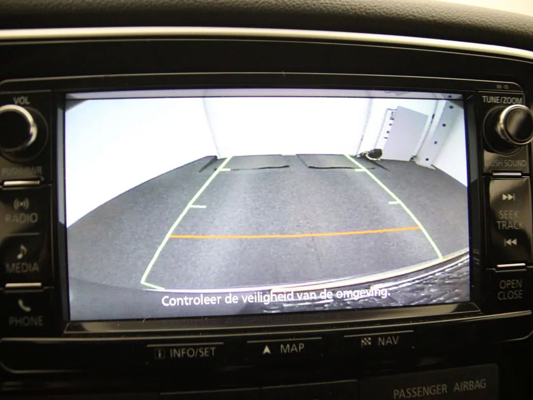 Mitsubishi Outlander | 21