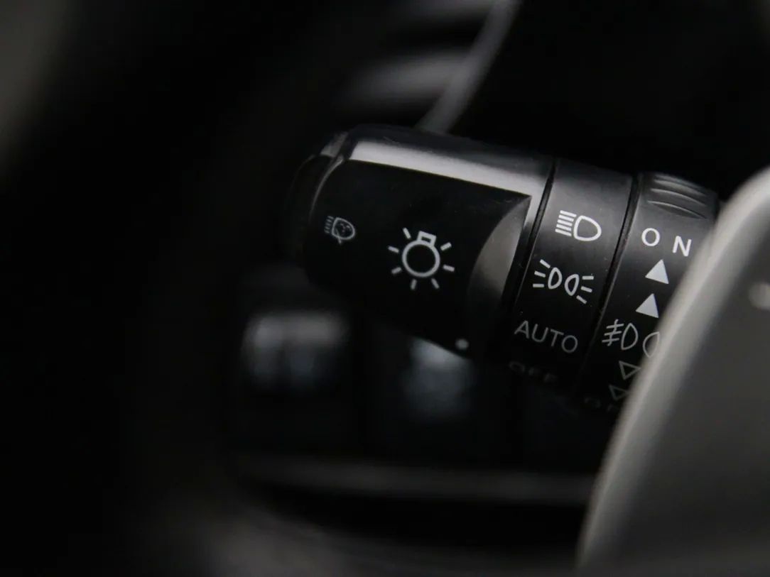 Mitsubishi Outlander | 23