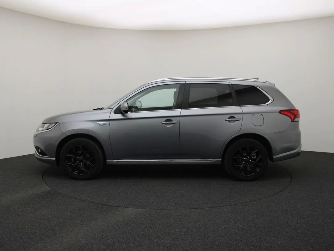 Mitsubishi Outlander | 5