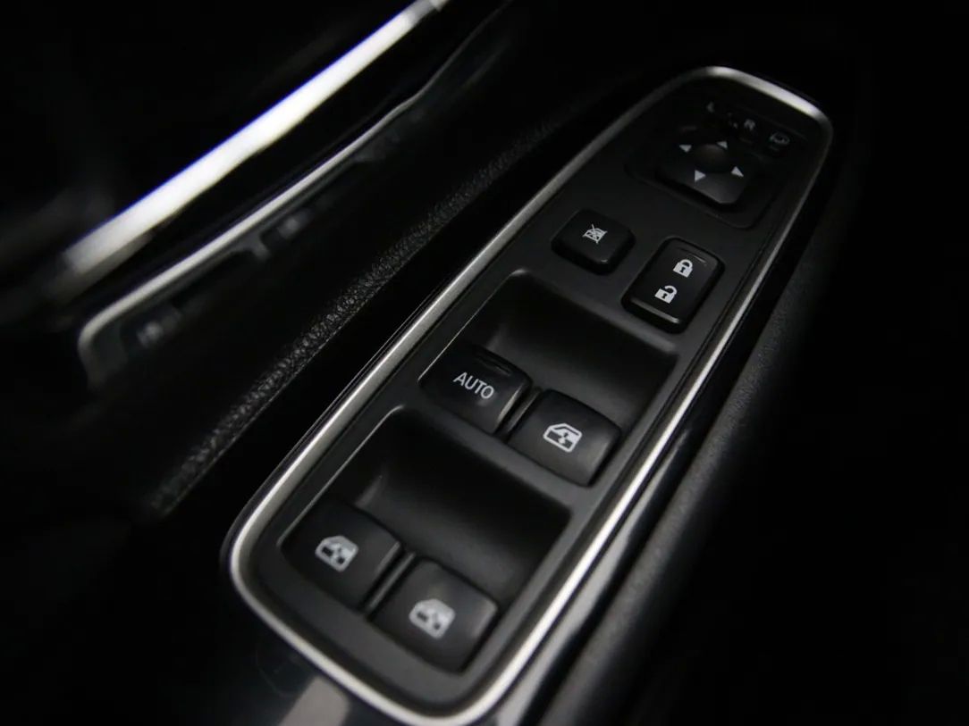 Mitsubishi Outlander | 22