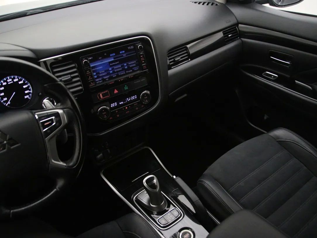 Mitsubishi Outlander | 17