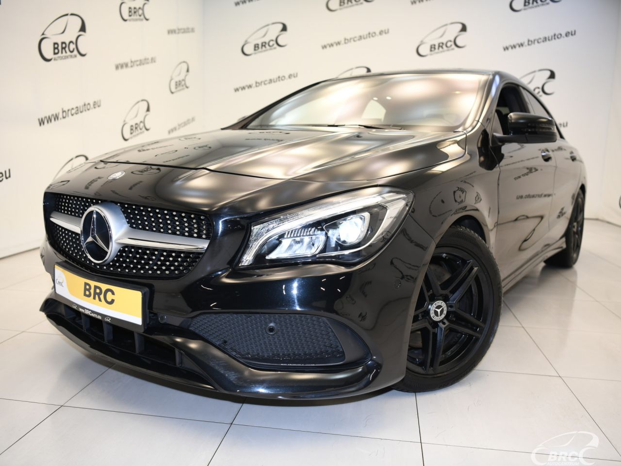 Mercedes-Benz CLA220 | 40
