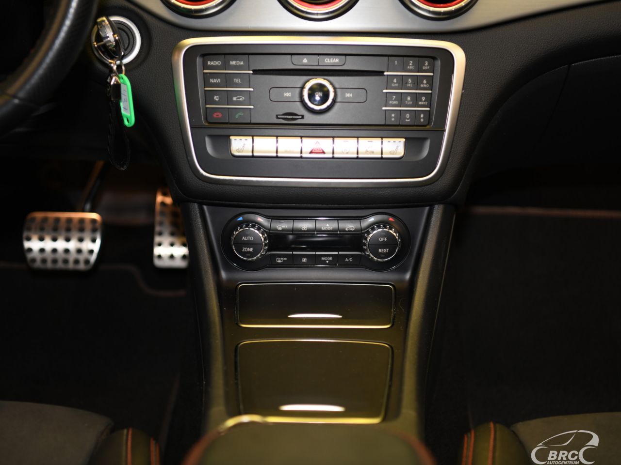 Mercedes-Benz CLA220 | 19