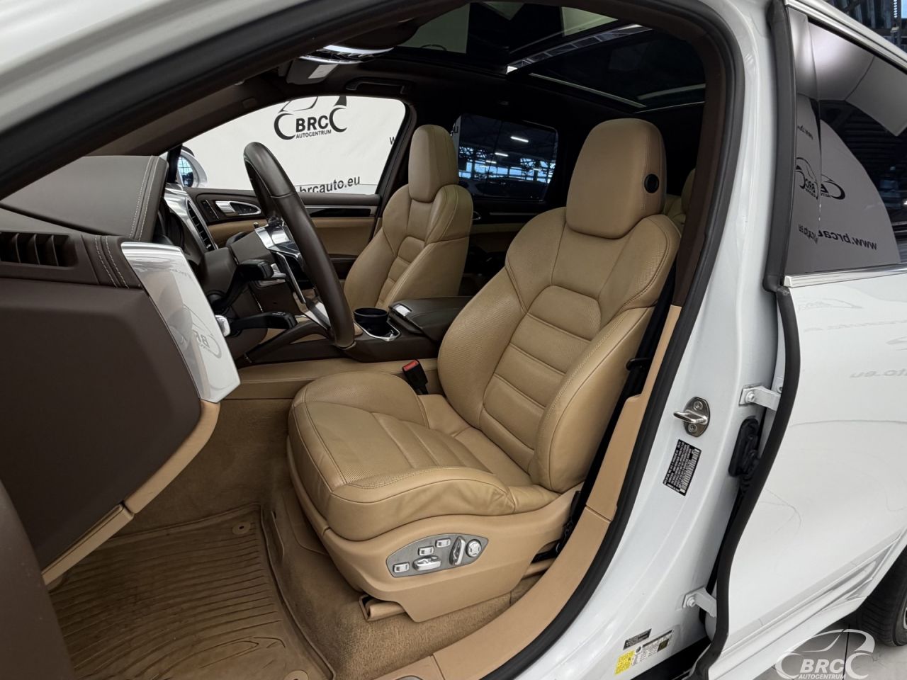 Porsche Cayenne | 26