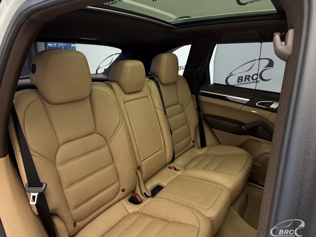 Porsche Cayenne | 14