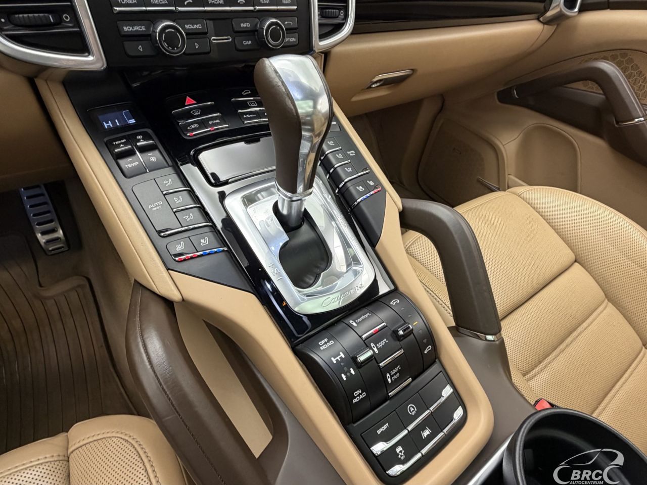 Porsche Cayenne | 29