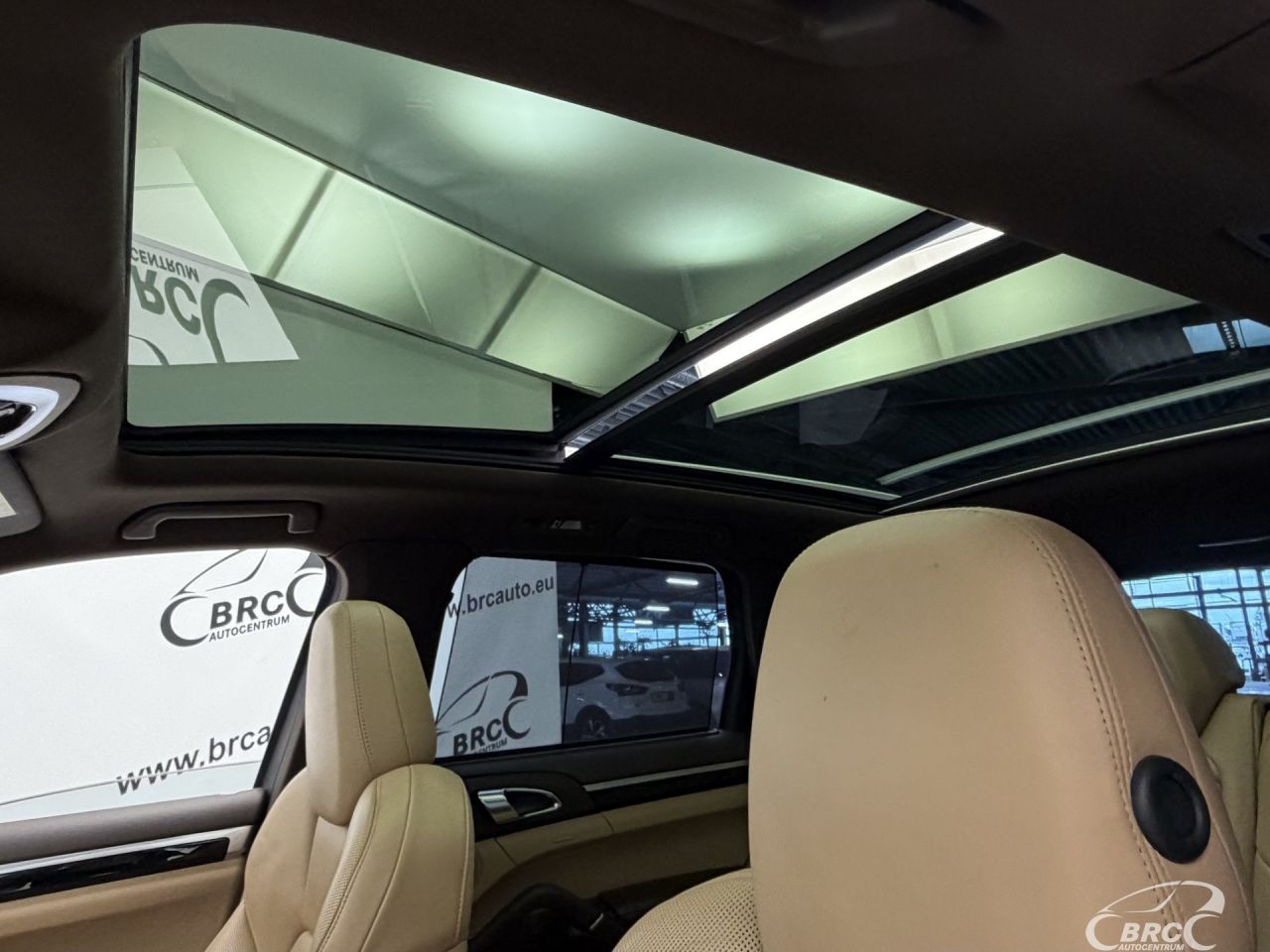 Porsche Cayenne | 28