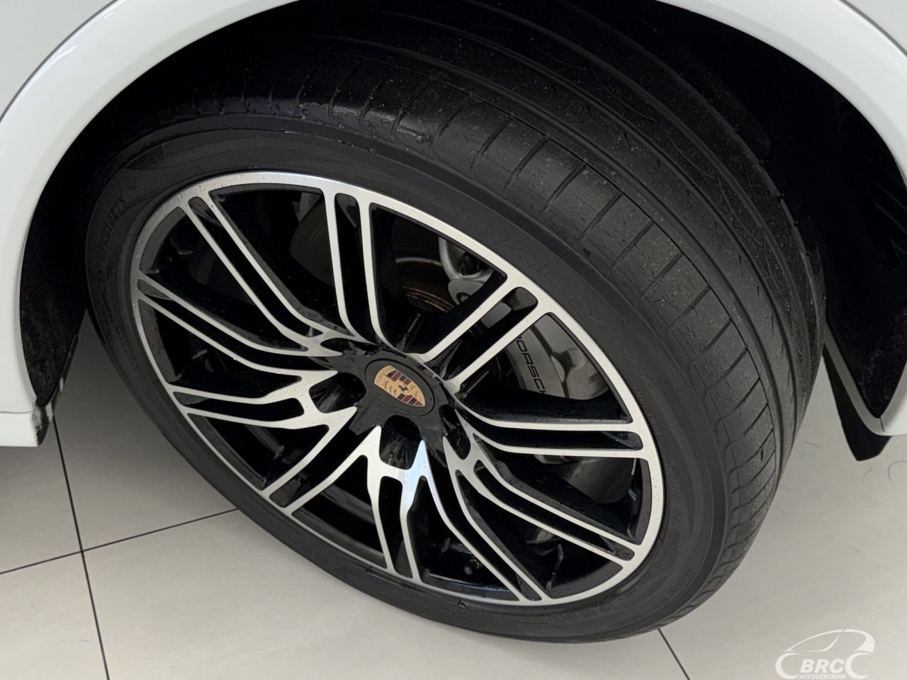 Porsche Cayenne | 48