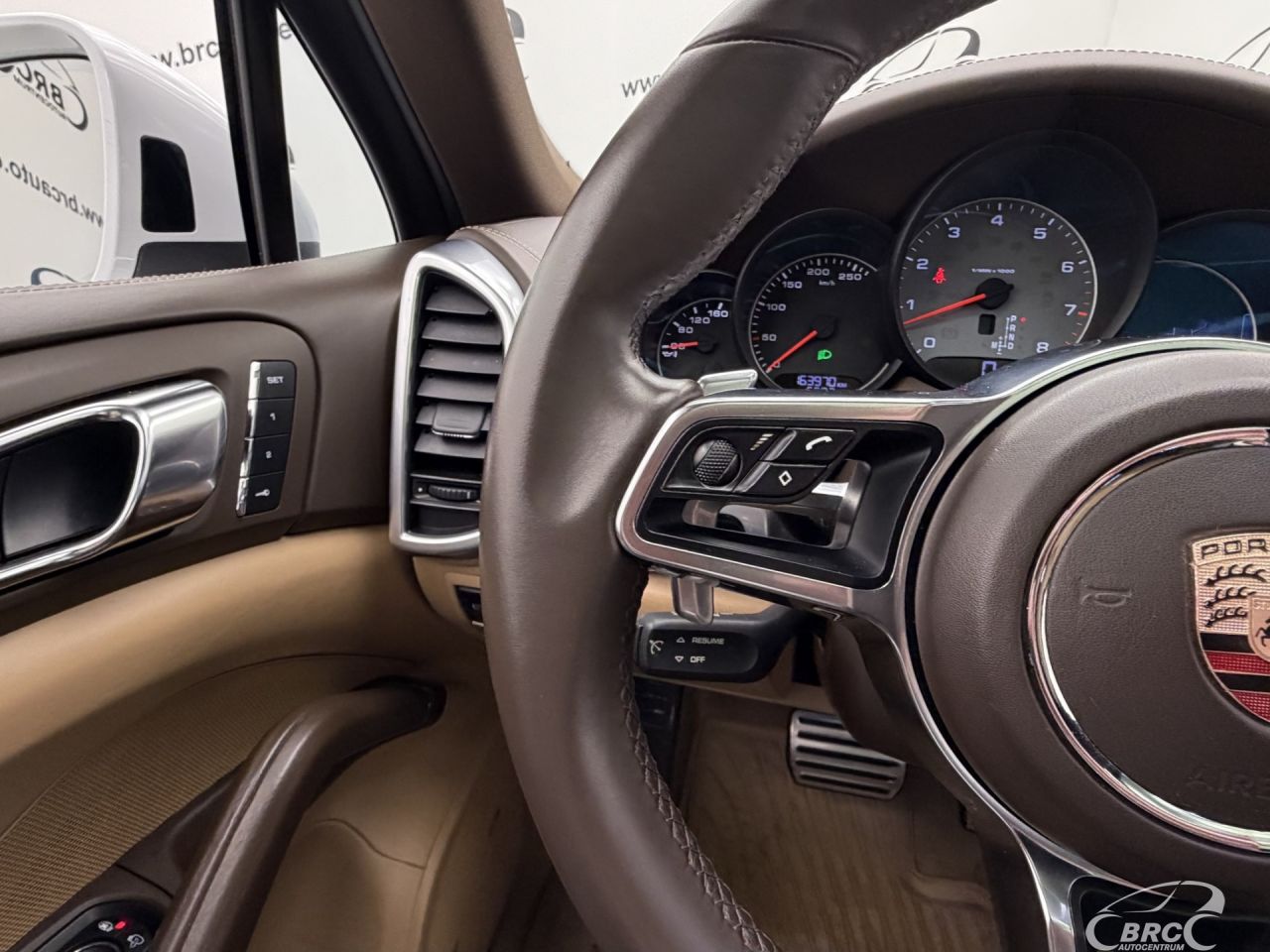 Porsche Cayenne | 34