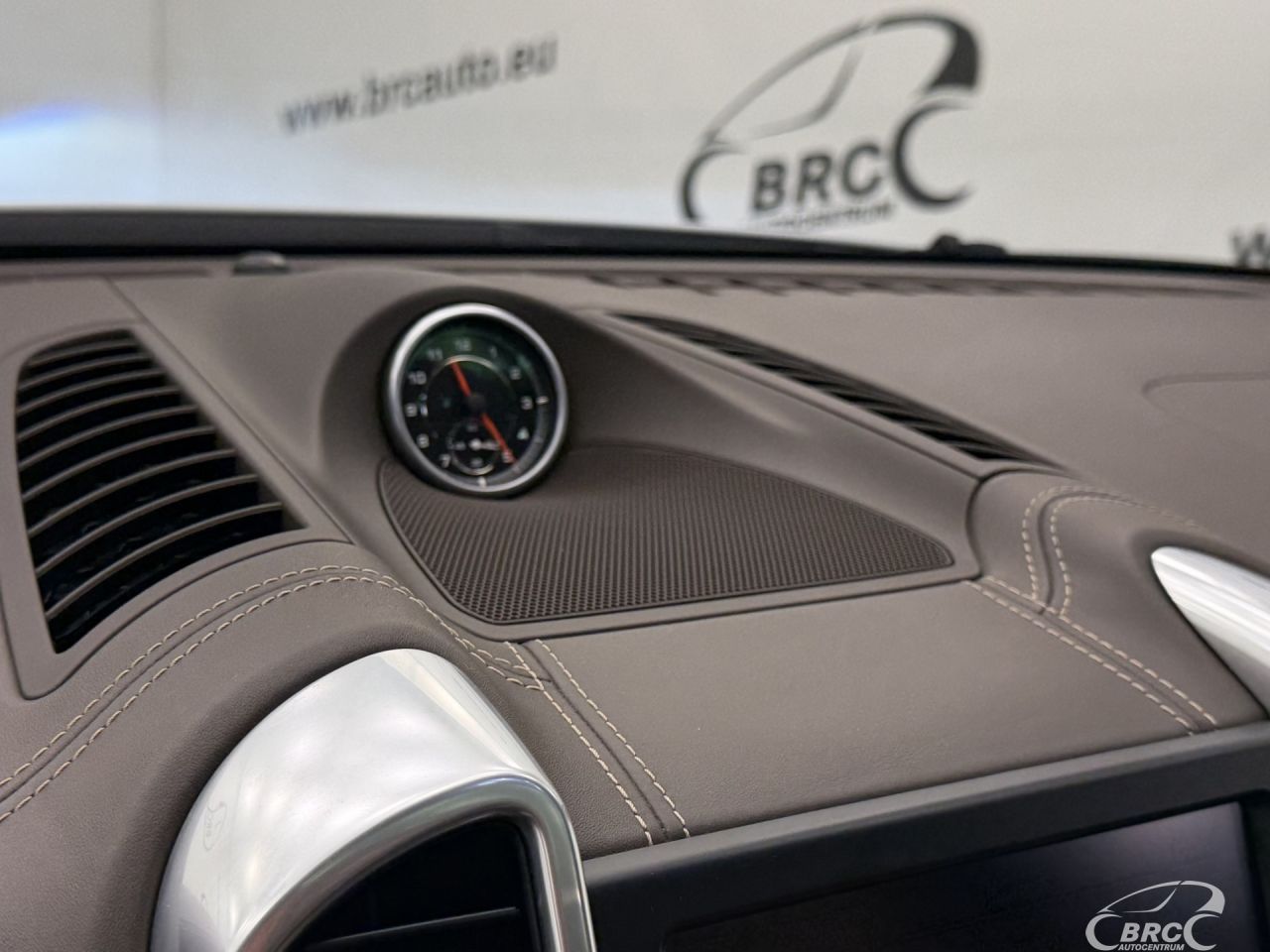 Porsche Cayenne | 50