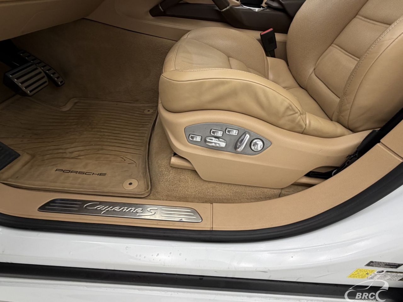 Porsche Cayenne | 25