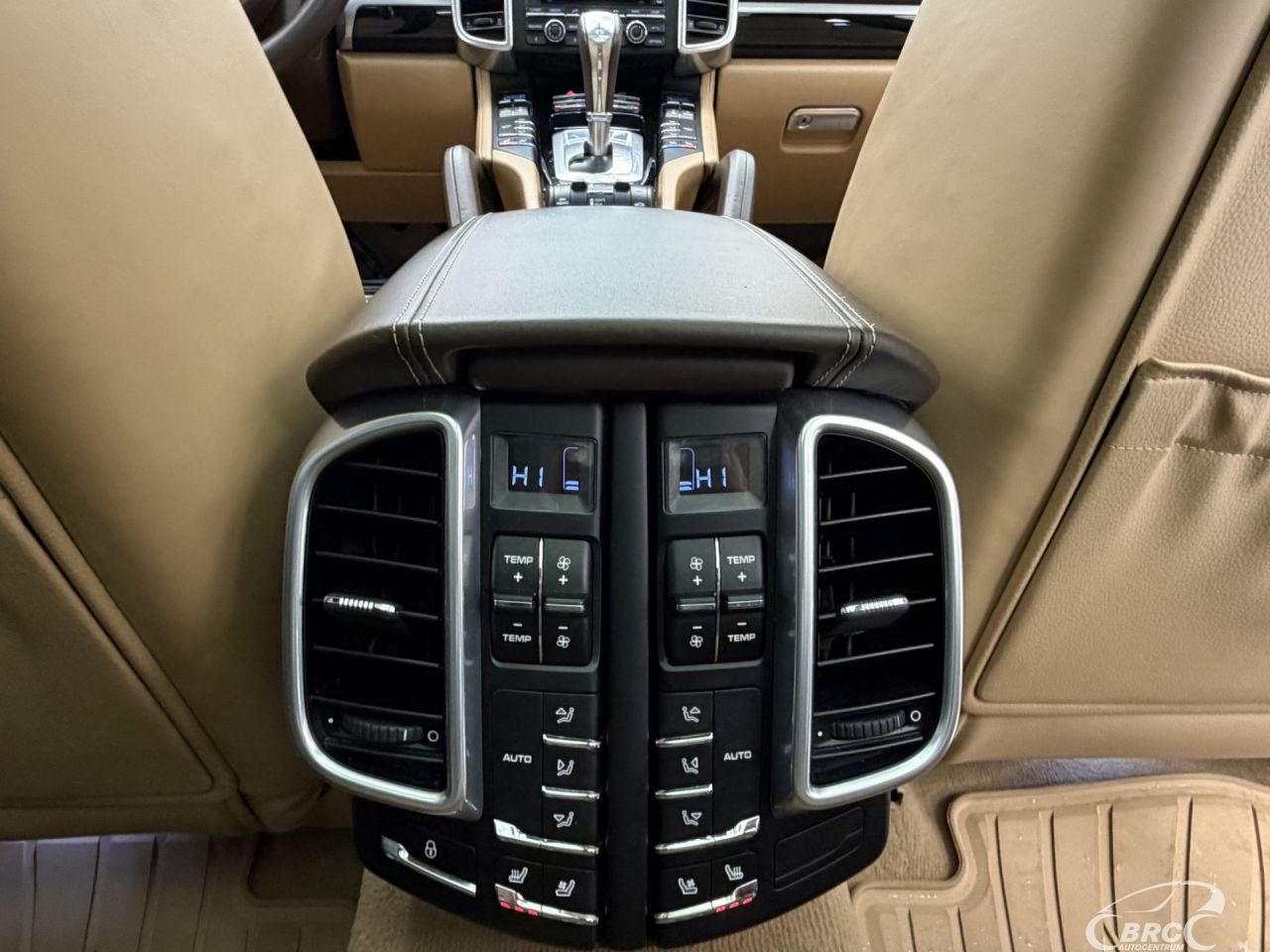 Porsche Cayenne | 16