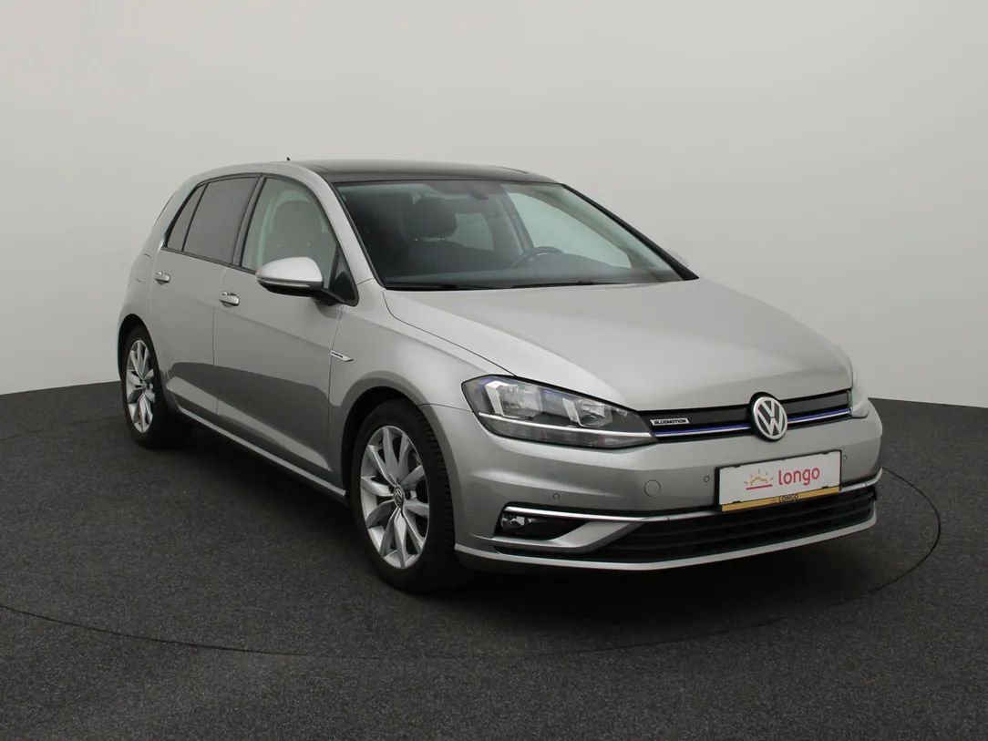Volkswagen Golf | 9