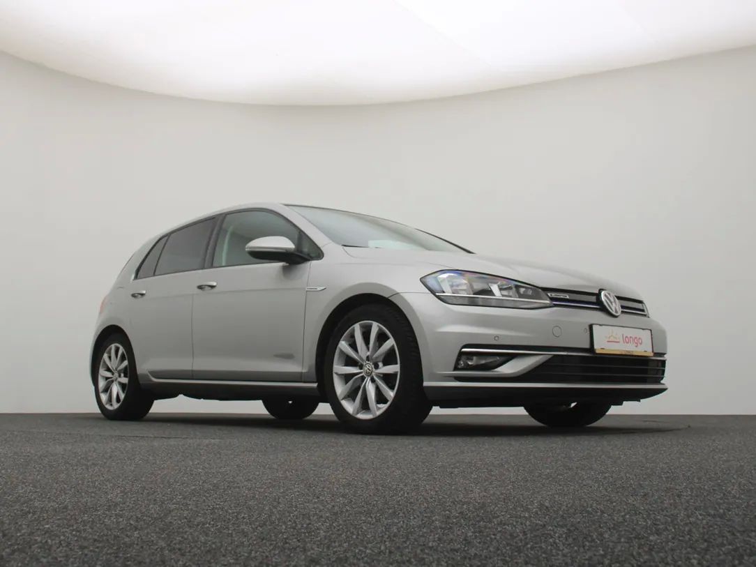 Volkswagen Golf | 10